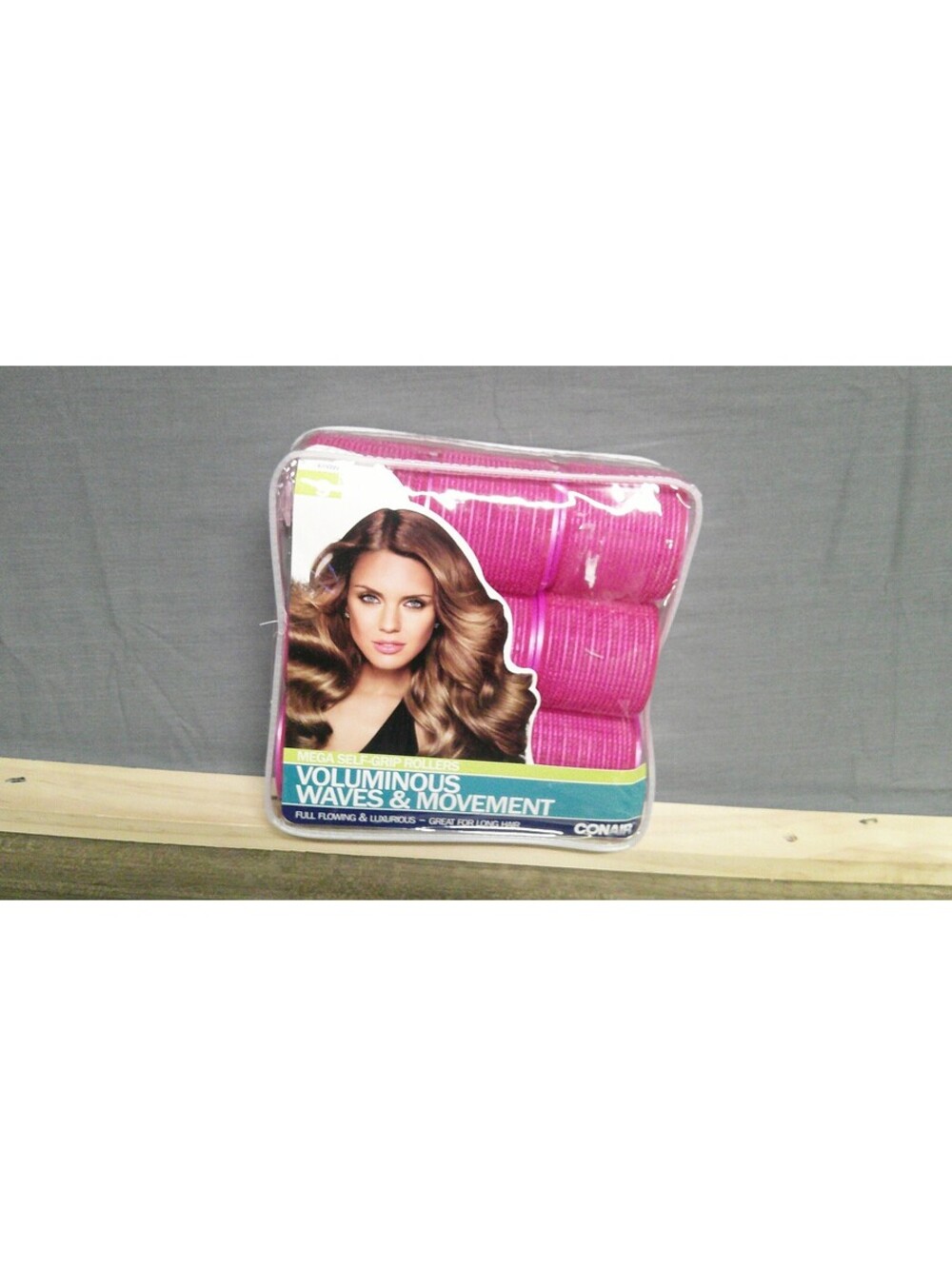 Conair Mega Self-Grip Rollers Voluminous Waves & Movement -